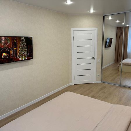 Люкс Апартаменты Cream Pearl На Подолье Vinnycja Esterno foto